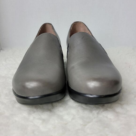 Dansko Jessica Women's Clog Size 6.5 Gray  Leather Slip On Wedge Shoes - Picture 2 of 9